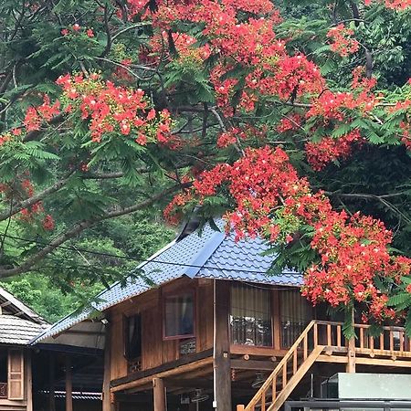Nha Tan - Mai Chau Homestay And Tours Eksteriør billede