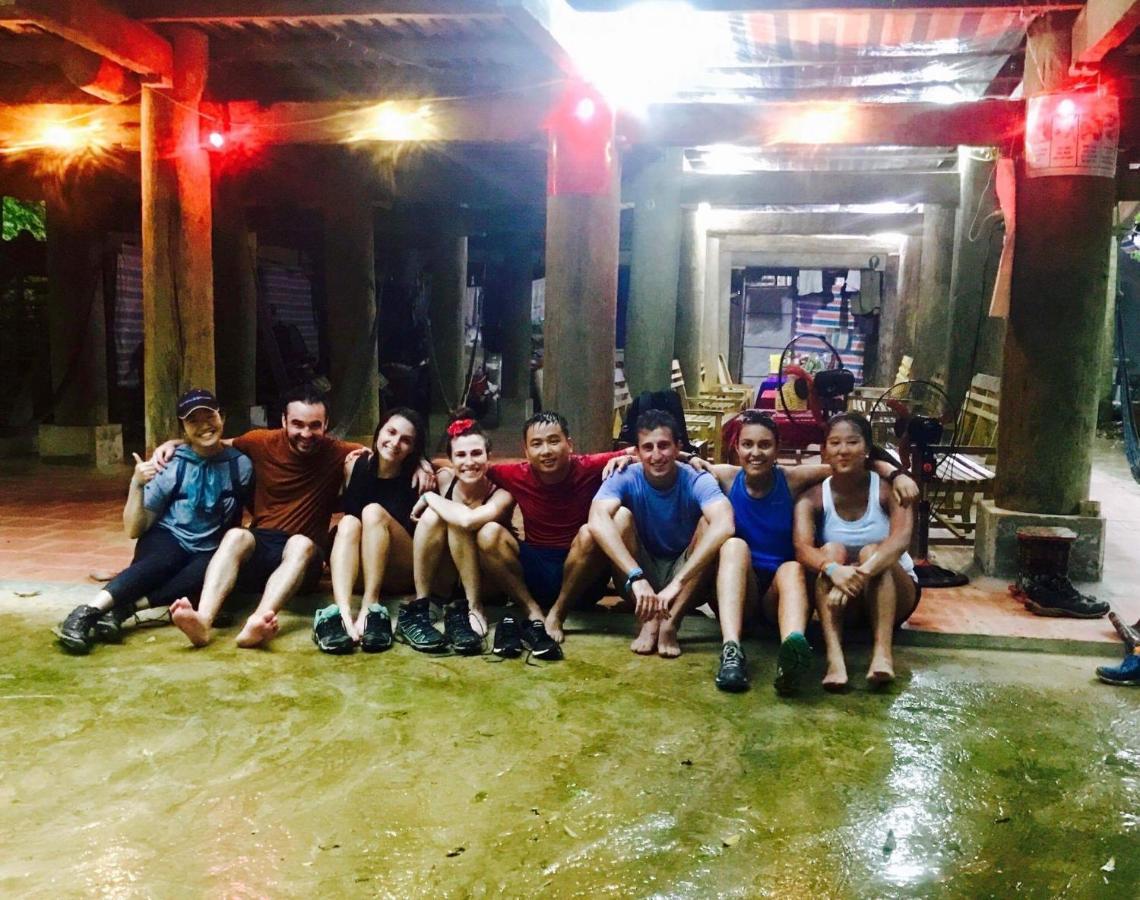 Nha Tan - Mai Chau Homestay And Tours Eksteriør billede