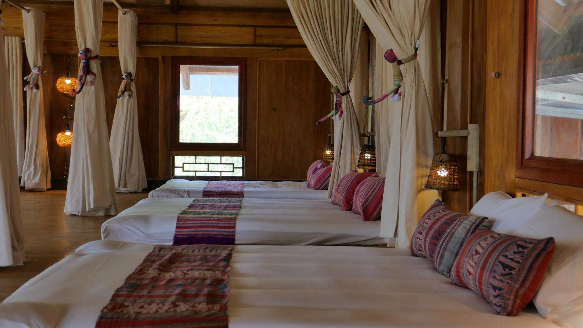 Nha Tan - Mai Chau Homestay And Tours Eksteriør billede