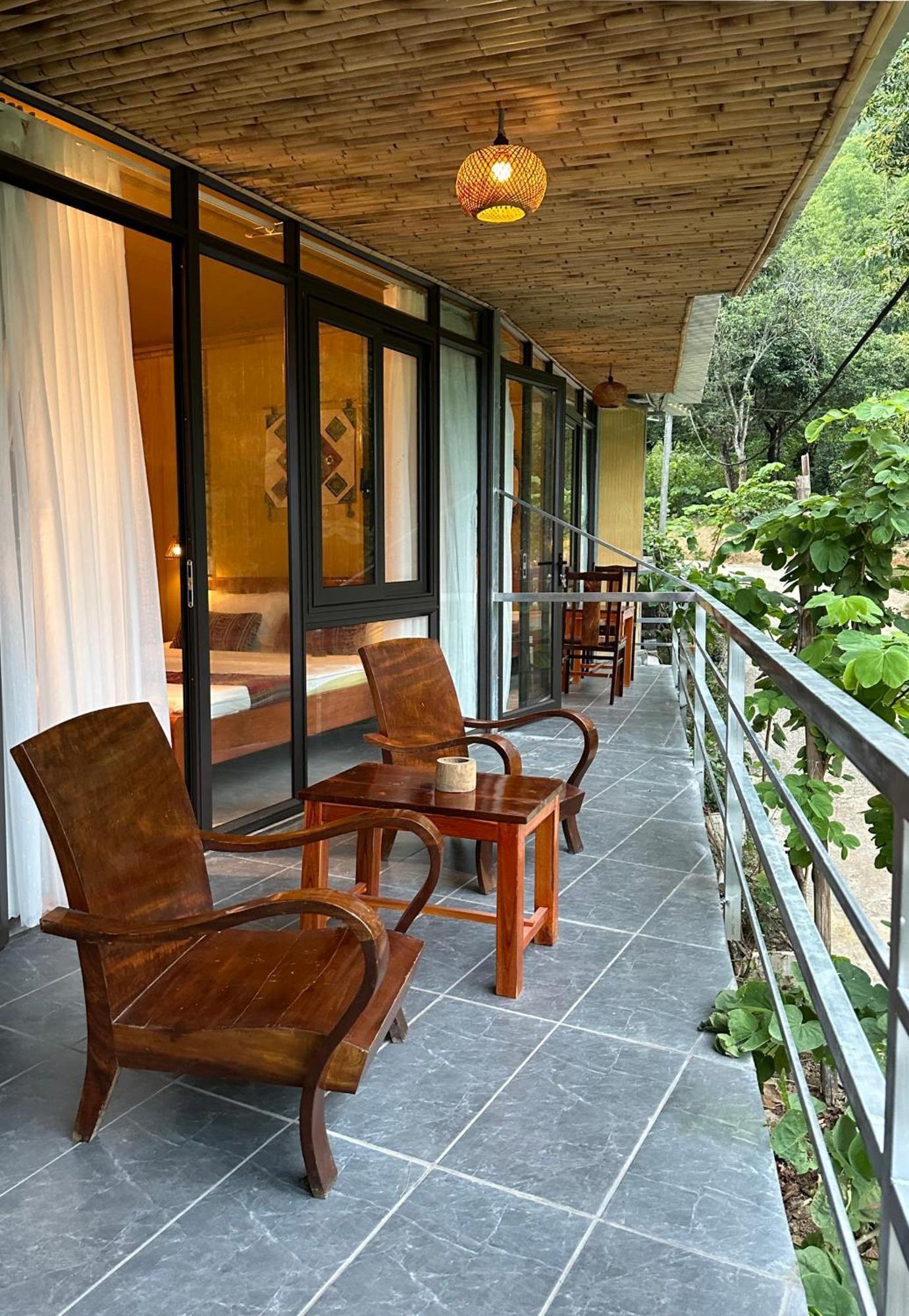 Nha Tan - Mai Chau Homestay And Tours Eksteriør billede