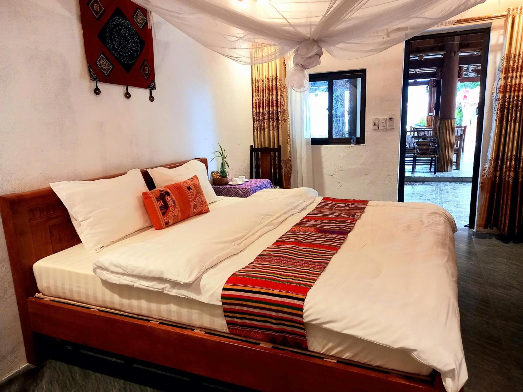 Nha Tan - Mai Chau Homestay And Tours Eksteriør billede